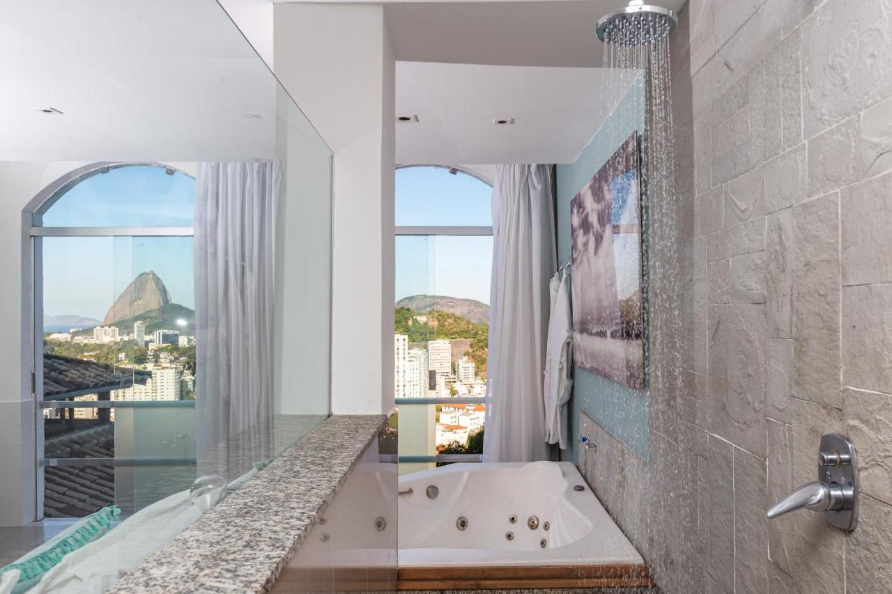 Deluxe Suite Spa Bath,1136932333:JPEG