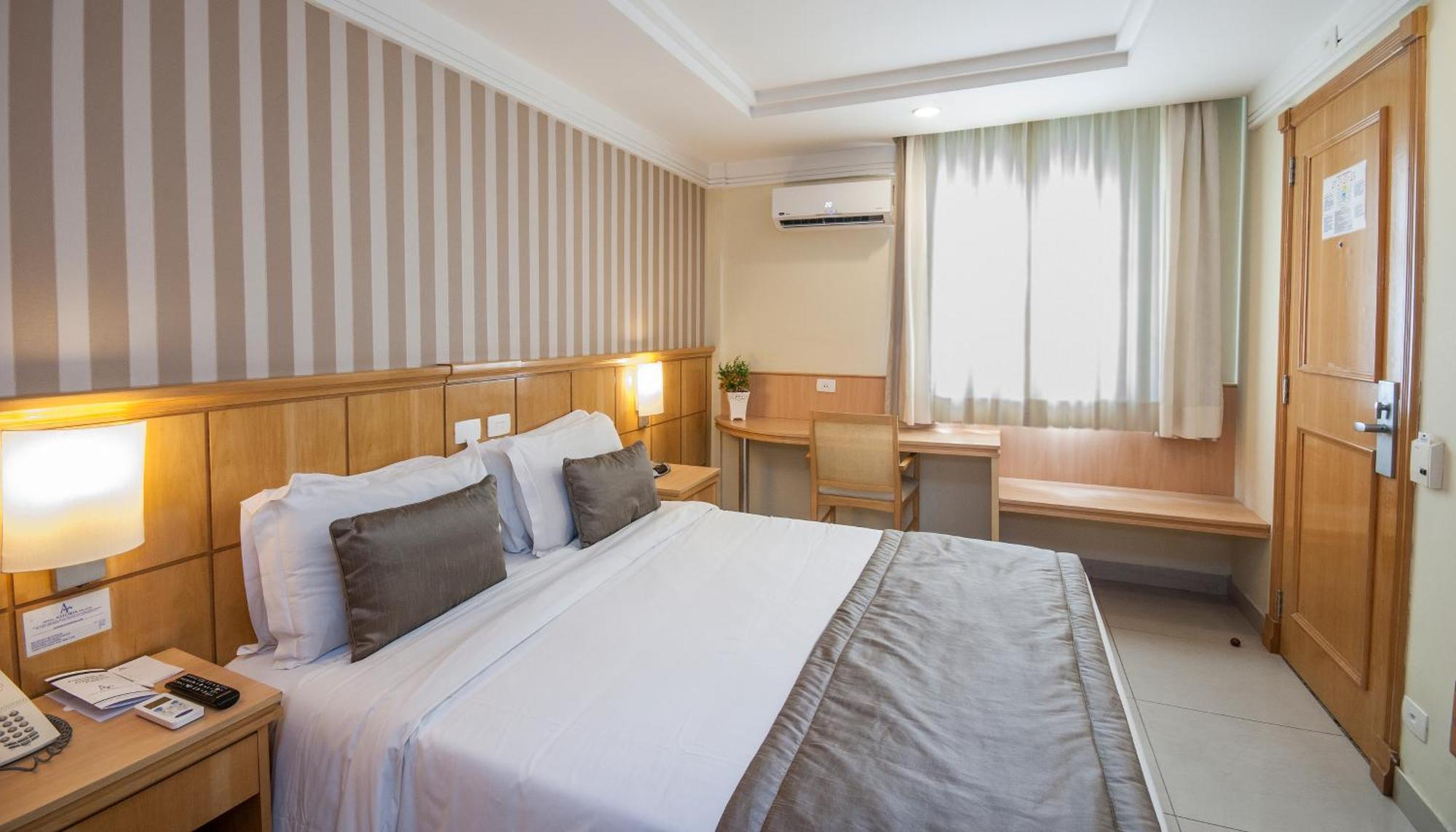 Standard Double Room,1277202472:JPEG