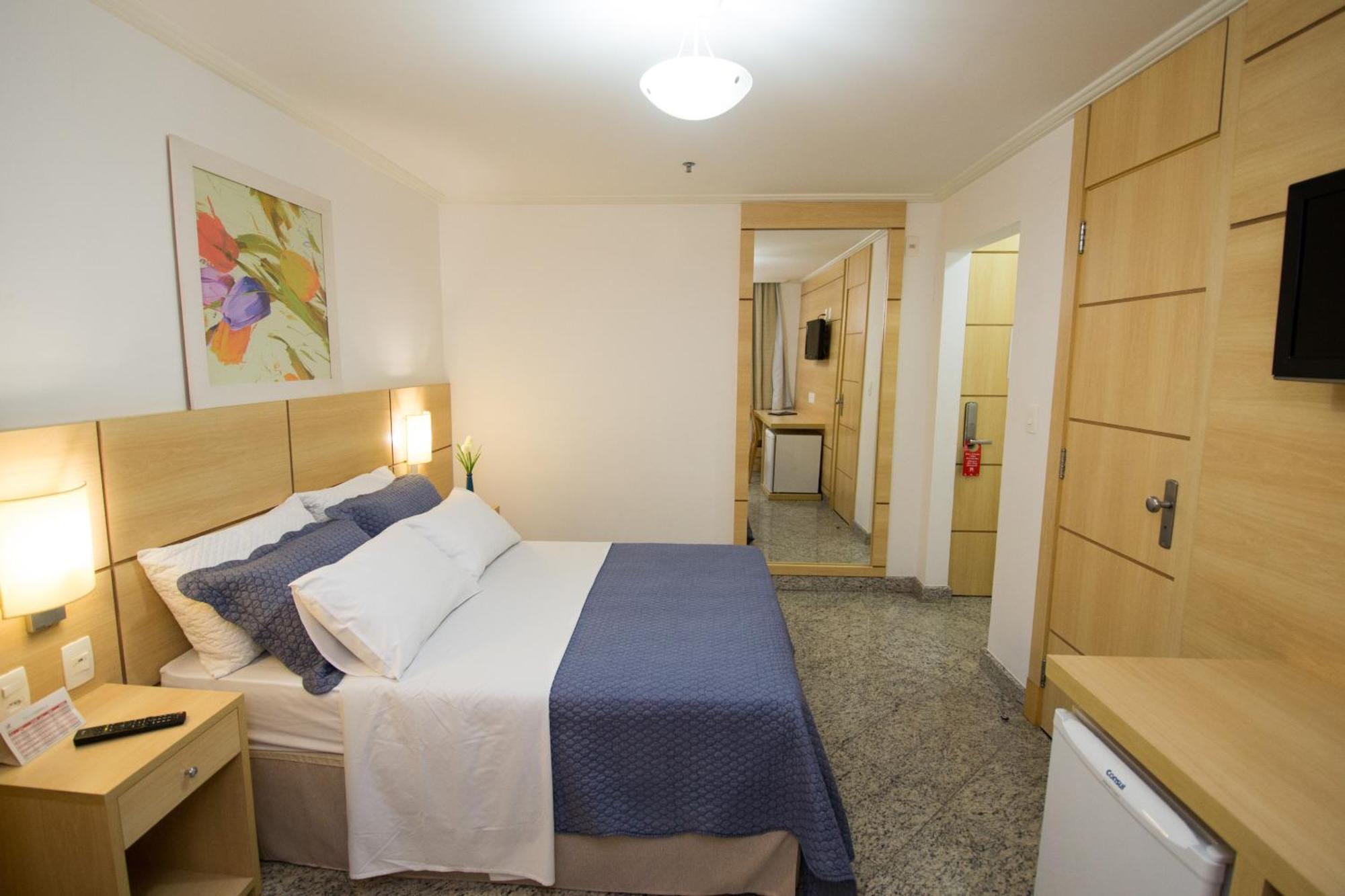 Standard Double Bed Room,320652889:JPEG