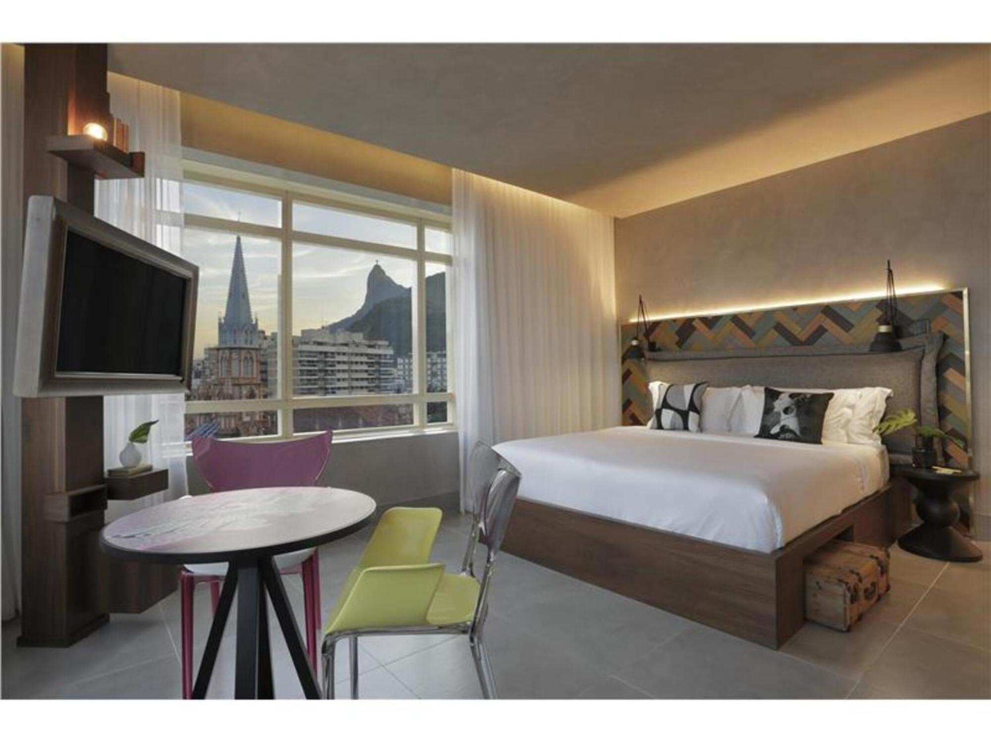 Quarto Deluxe com Cama King e Banheira de Hidromassagem,1282767625:JPEG