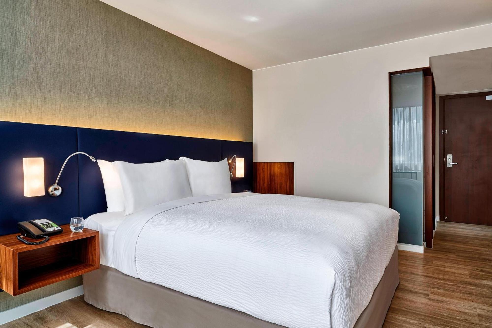 King Room,1632279930:JPEG