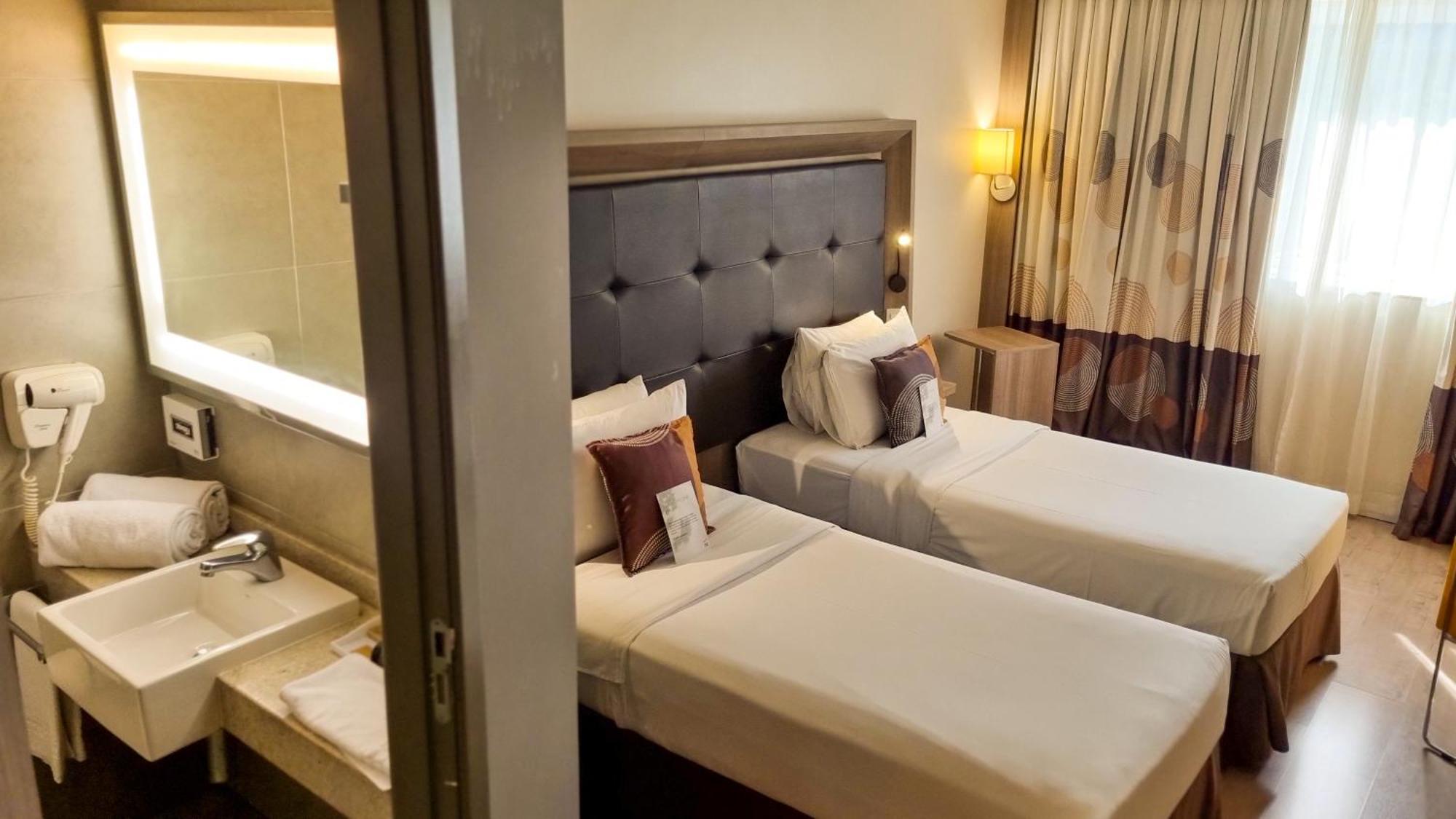 Superior Twin Room,1600591568:JPEG