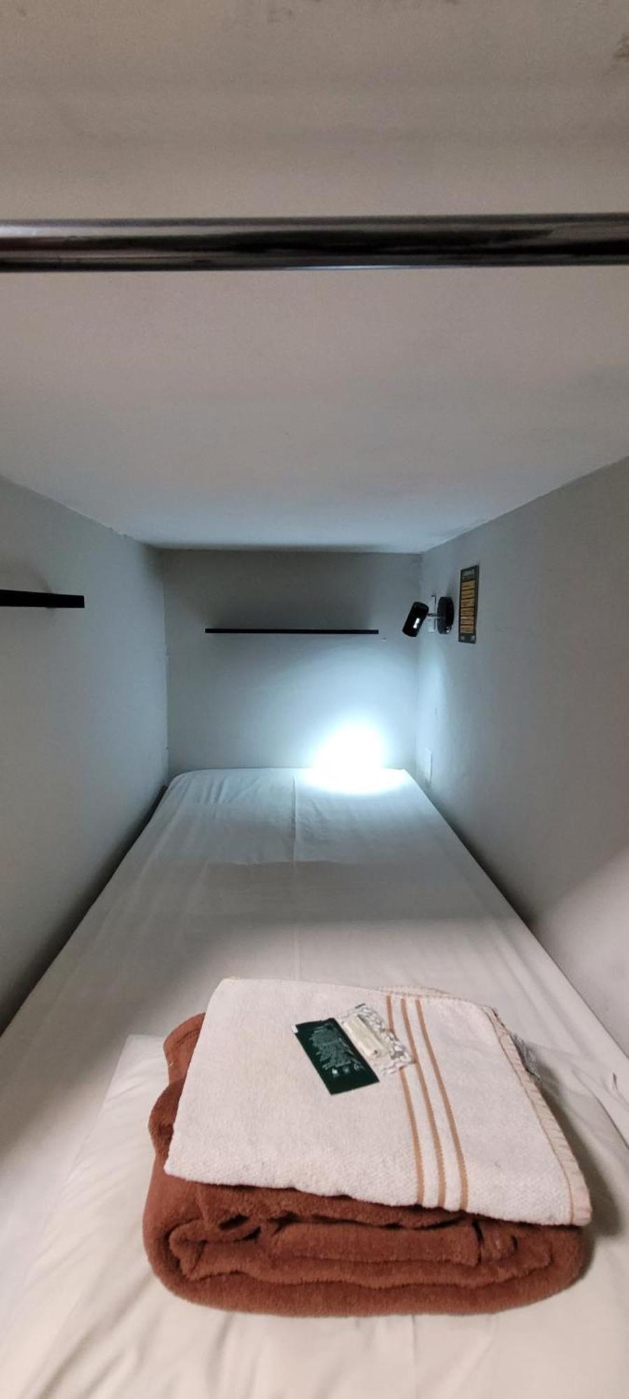 Bunk Bed Mixed Dormitory Room