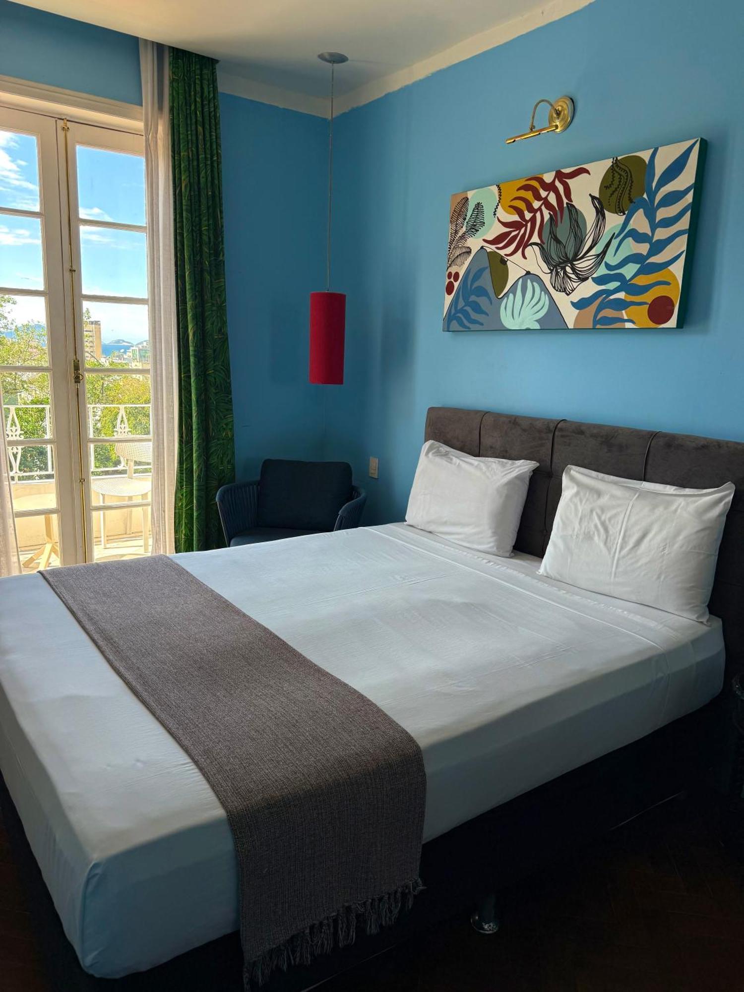 Standard Suite,1723025010:JPEG