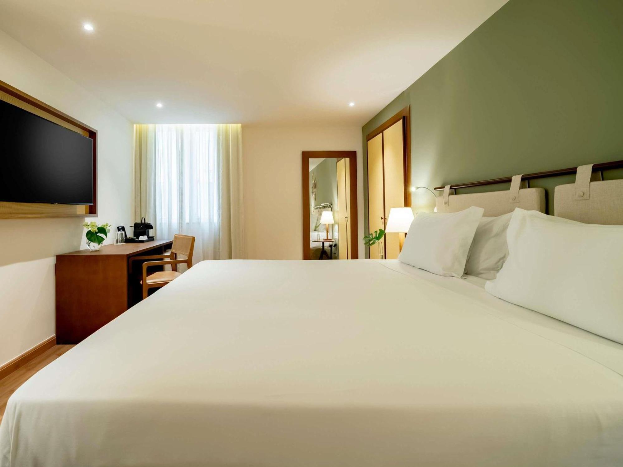 Superior Double Room,1710591135:JPEG
