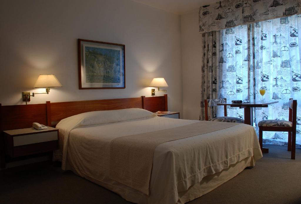 Quarto Duplo Standard