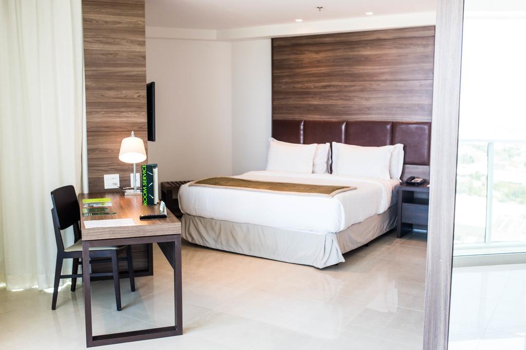 Presidential Suite,441033888:JPEG