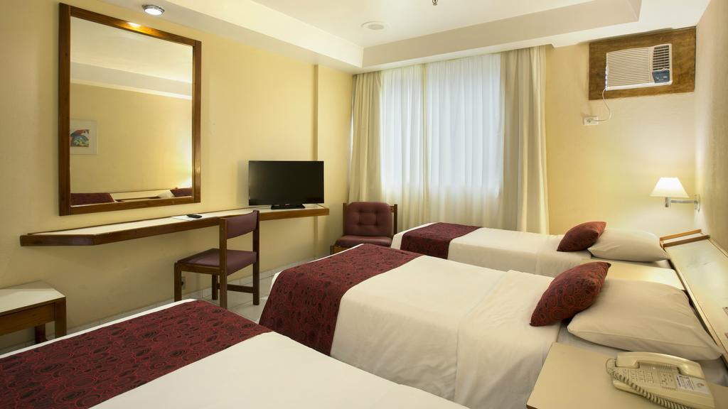 Luxury Triple Room,705949651:JPEG