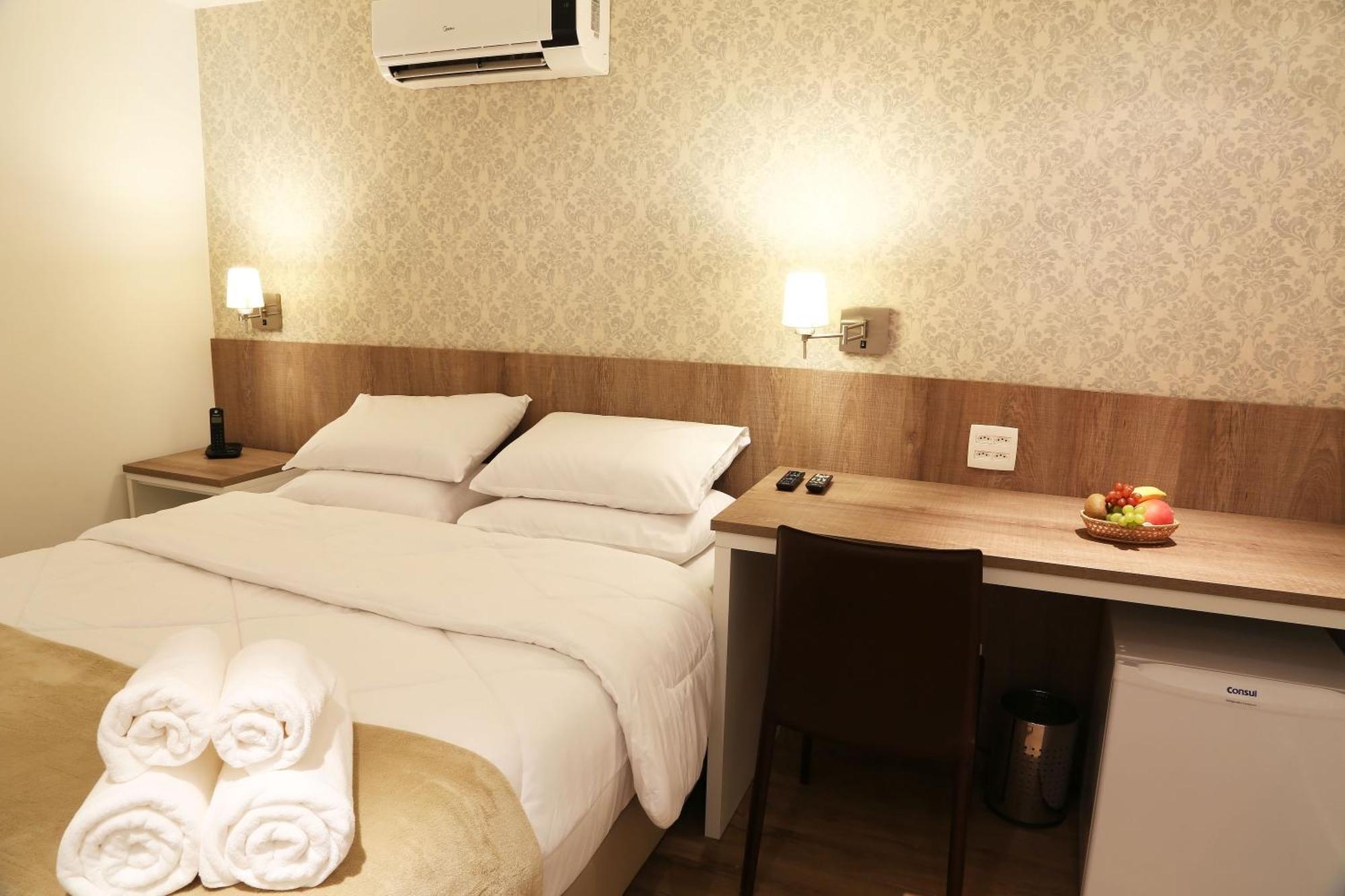 Standard Queen Room,1288114027:JPEG