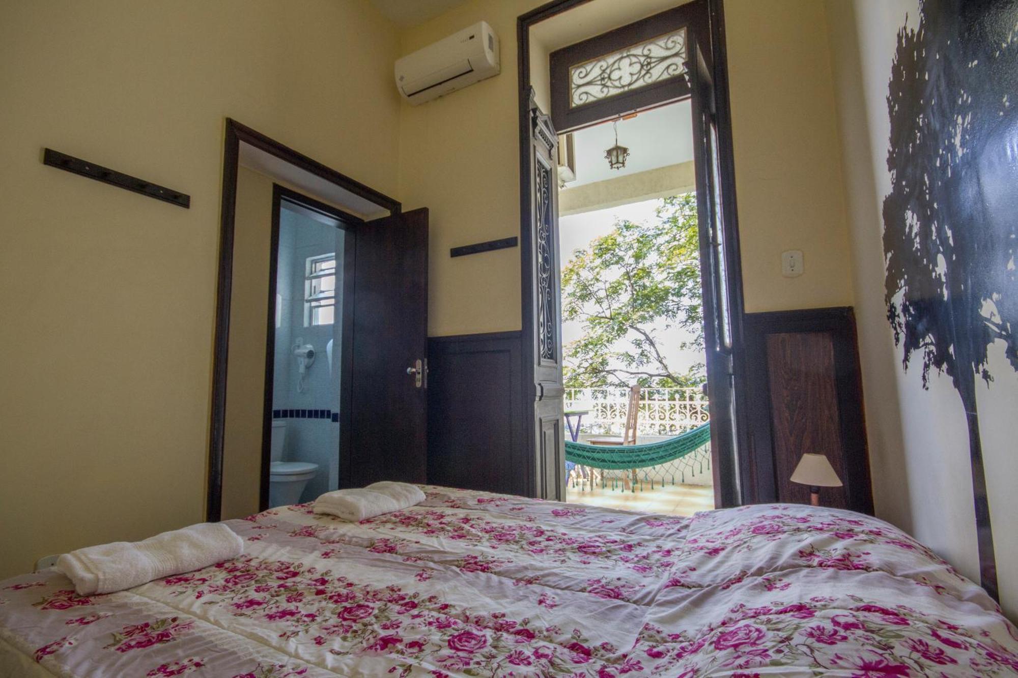 Suite Balcony,266620901:JPEG