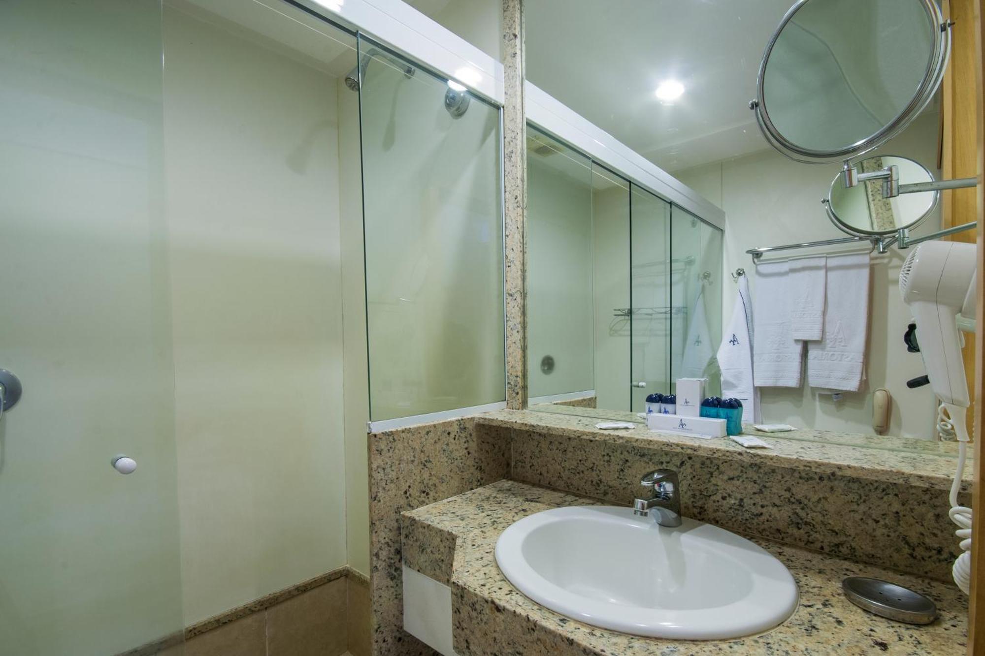 Quarto Duplo ou Twin Deluxe com Vista do Oceano